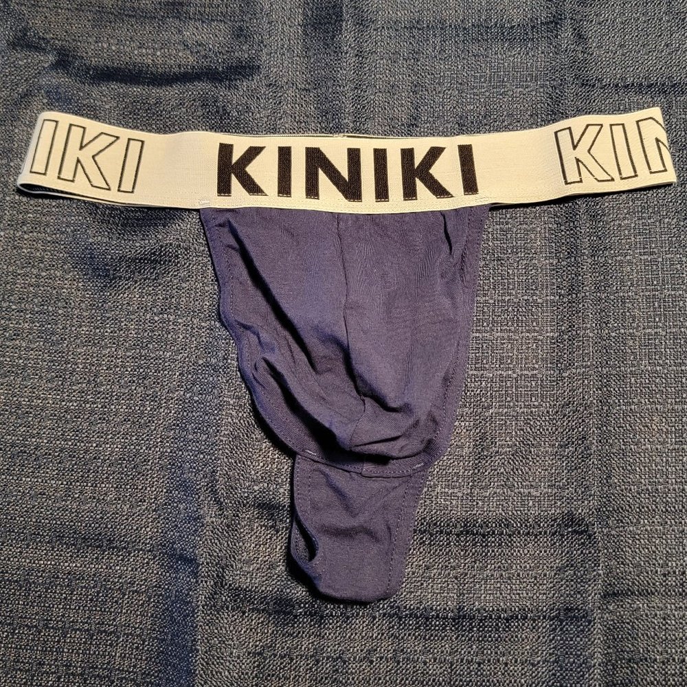 Kiniki Men's Oxford Thong - Marked Size XL
